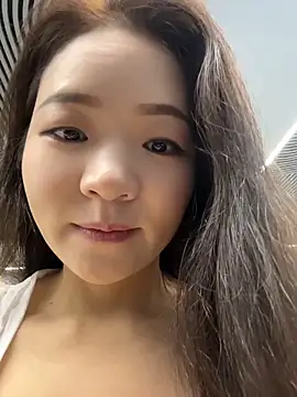 xiaochengzi505 online show from 06.18.26