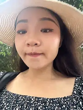 xiaochengzi505 online show from 06.26.26