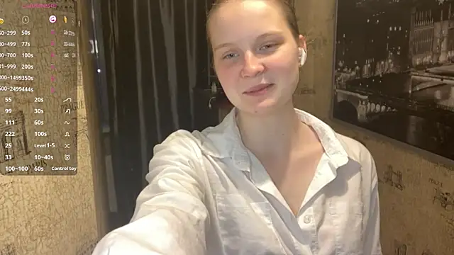LongChillGerl online show from 06.26.26