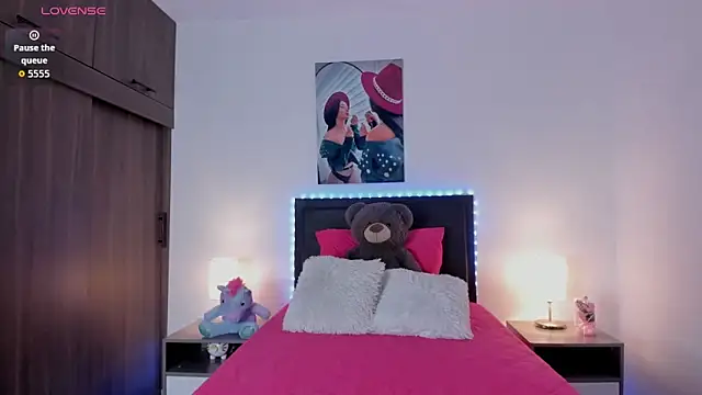alana greey  online show from 06.16.26