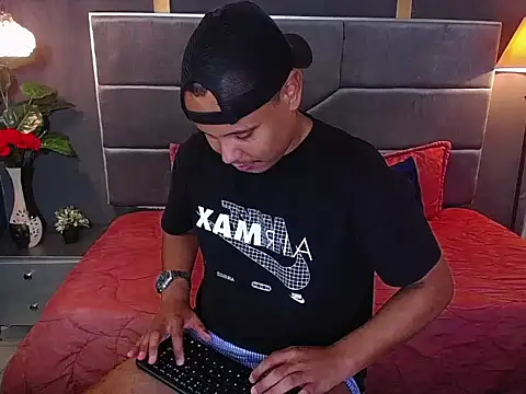 noah oliver1 online show from 06.10.26