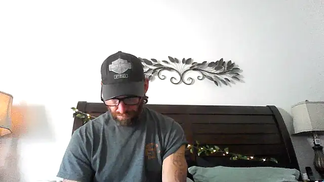 yourpersonalpeer1 online show from 06.20.26