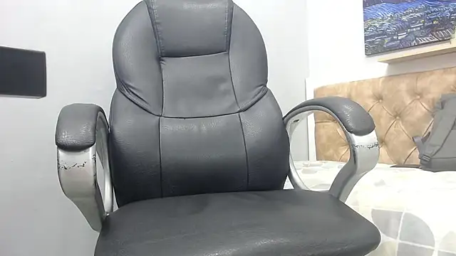 Ethanx18  online show from 05.12.26