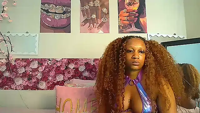 EnchantingLisa online show from 07.07.26