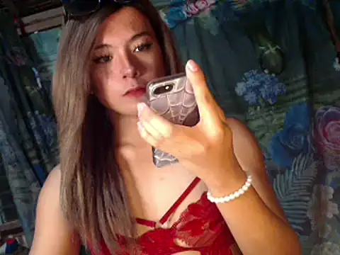 Snapshot of Andrea_lopezxxx chatting on 04.30.26 Andrea lopezxxx online show from 04.30.26