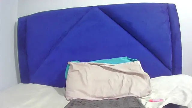 Snapshot of TheSexyBibi chatting on 06.29.26 TheSexyBibi online show from 06.29.26