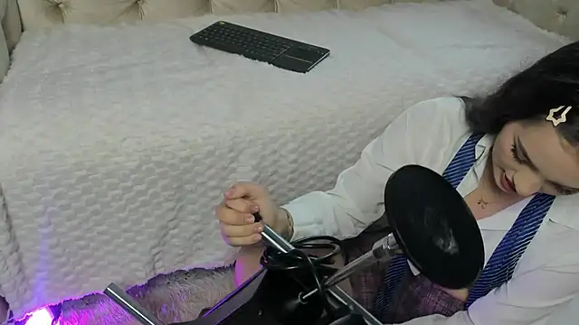 Megann Rousee online show from 06.03.26