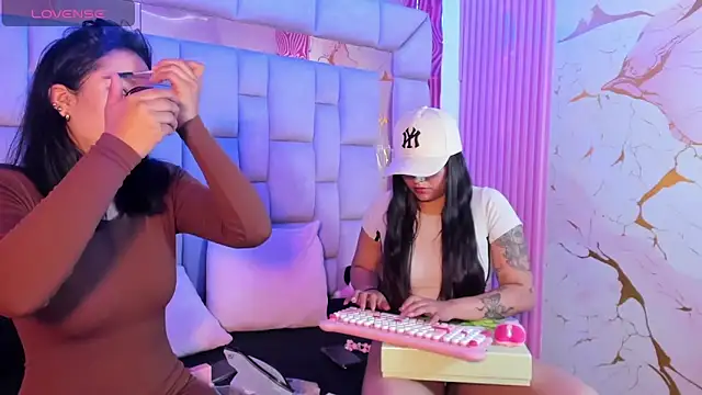 Anal Temptation online show from 06.10.26