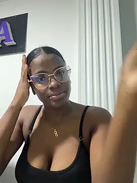 Nira rousse online show from 05.05.26