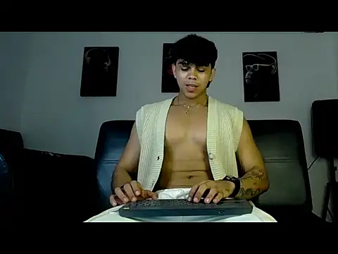 noahprada online show from 05.06.26