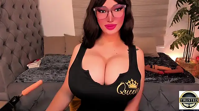 PlayfullMaria online show from 04.22.26