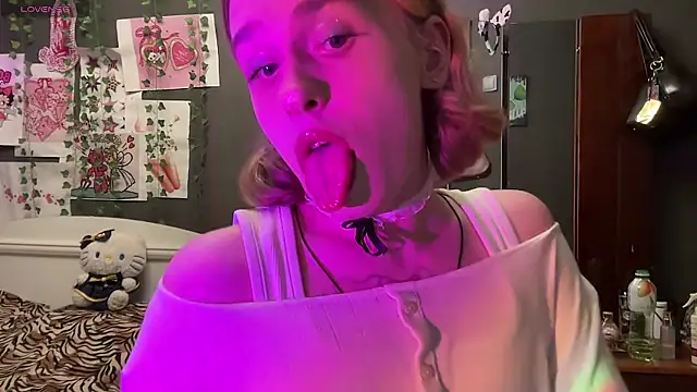 Miss Amy00 online show from 08.03.26
