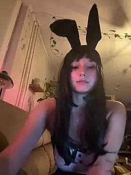 CuteLolaa online show from 05.06.26