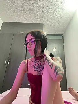 she-dulce online show from 05.10.26