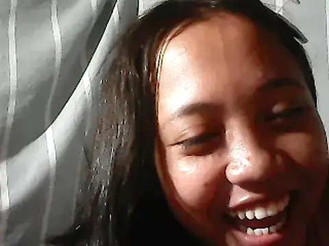 Snapshot of Yours_AsianPinayGirl18 chatting on 06.17.26 Yours AsianPinayGirl18 online show from 06.17.26