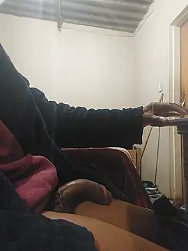 sixInchMan00 online show from 06.15.26