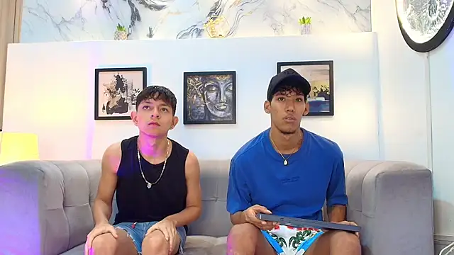 Snapshot of RED_BOYS_XXX chatting on 06.08.26 RED BOYS XXX online show from 06.08.26