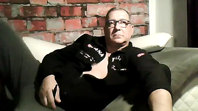 Soloyan online show from 12.20.25