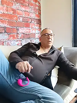 Soloyan online show from 03.12.26