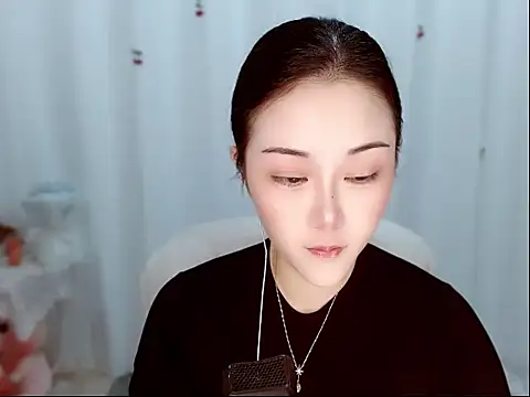 Amy-cnbaby online show from 06.06.26