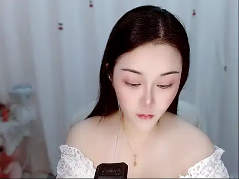 Amy-cnbaby online show from 06.07.26