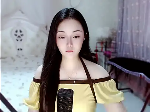 Amy-cnbaby online show from 06.20.26