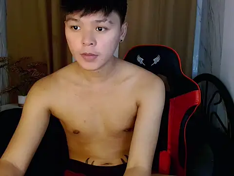 yourhotasiandoms online show from 07.02.26