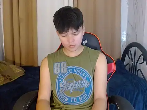 yourhotasiandoms online show from 07.18.26