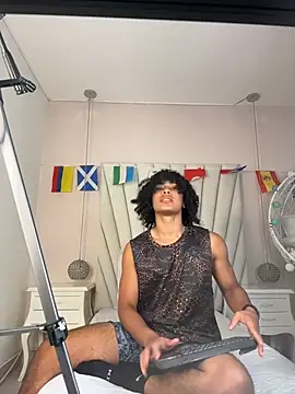 Taylor gray7 online show from 06.17.26