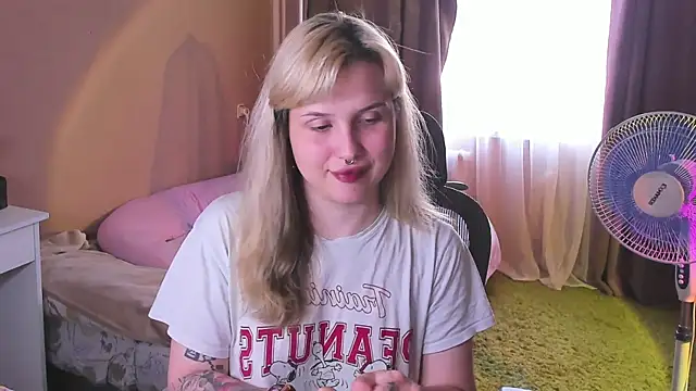 hellfirekiss online show from 06.26.26