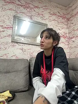 Evelin Hellsing online show from 06.11.26