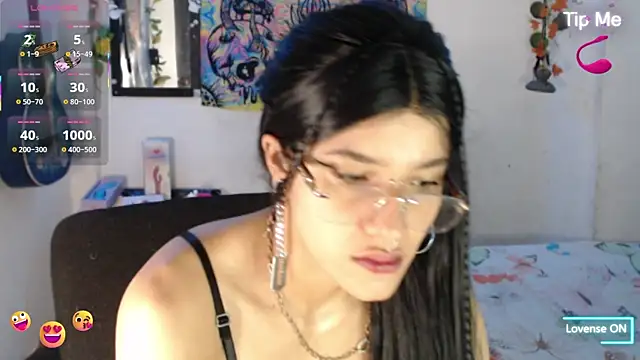 Snapshot of bastethott chatting on 07.05.26 bastethott online show from 07.05.26