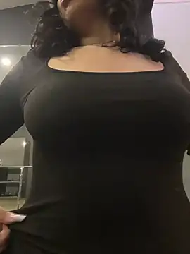 DaisyAmour online show from 06.10.26