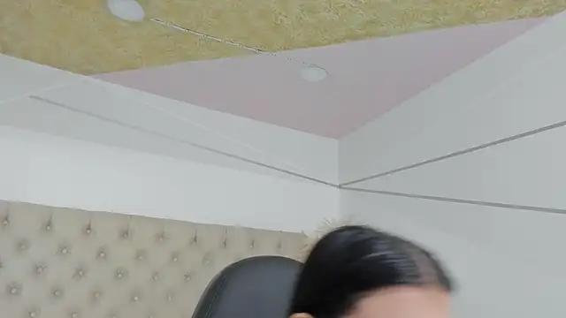 MelCherry online show from 05.07.26