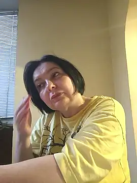 EmmaEmmy40 online show from 05.08.26