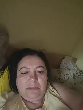 EmmaEmmy40 online show from 05.19.26