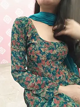 zoya baby  online show from 07.04.26