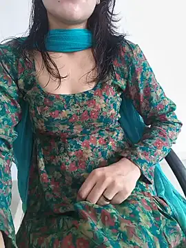 zoya baby  online show from 07.20.26