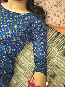 zoya baby  online show from 08.01.26
