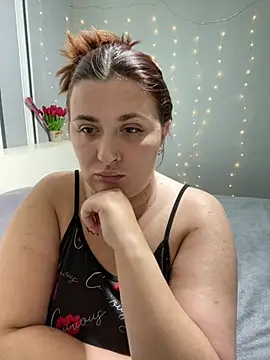 AureTease online show from 07.26.26