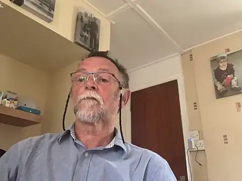 Moonraker64 online show from 06.18.26