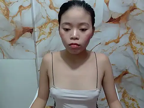 Sweet Sarah69 online show from 07.04.26