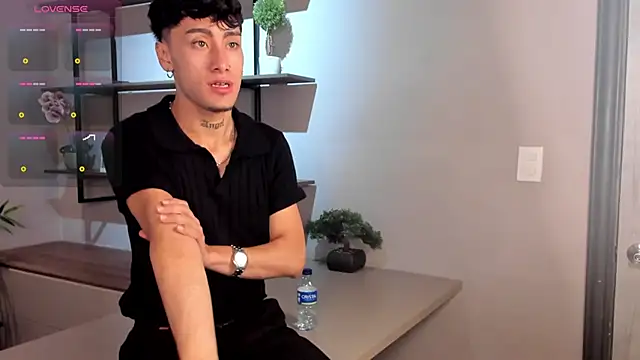 Spencerwhite  online show from 06.06.26