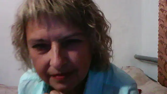 Snapshot of ElizabethGorden chatting on 07.11.26 ElizabethGorden online show from 07.11.26