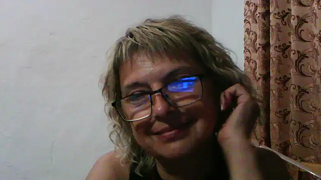 Snapshot of ElizabethGorden chatting on 07.19.26 ElizabethGorden online show from 07.19.26