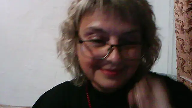 Snapshot of ElizabethGorden chatting on 07.29.26 ElizabethGorden online show from 07.29.26