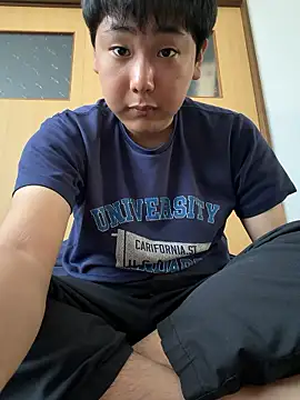 YuuYuu 010 online show from 05.06.26