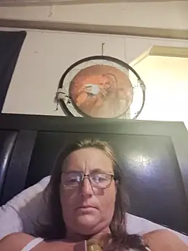 Queenle91 online show from 05.16.26