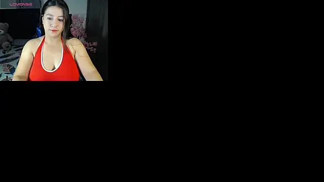 Snapshot of MarQueen1_ chatting on 05.24.26 MarQueen1 online show from 05.24.26