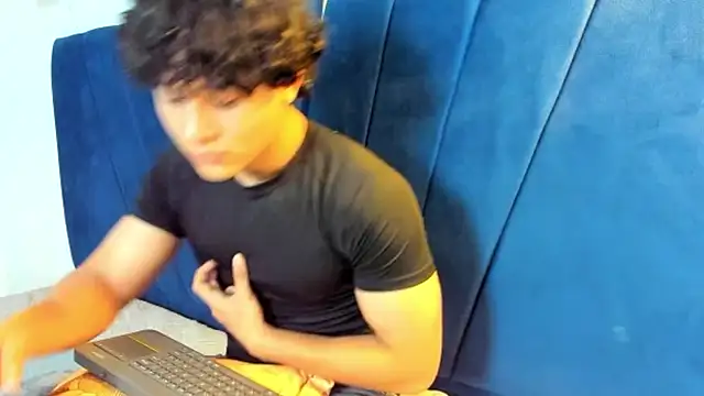 Snapshot of latin_beast4 chatting on 05.23.26 latin beast4 online show from 05.23.26